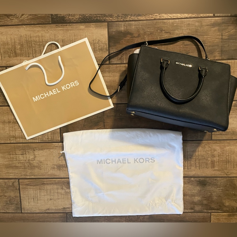 Michael Kors Selma Structured Handbag with dust bag and MK store bag